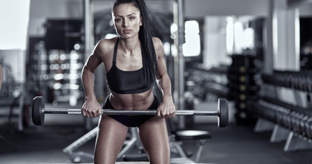 Cviky na biceps: 10 nejlepších pro zpevněné paže 6 Zdvihy s velkou činkou