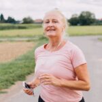Výzkumy potvrzují: 12 rad, jak na hubnutí po 50 Jak zhubnout po 50?