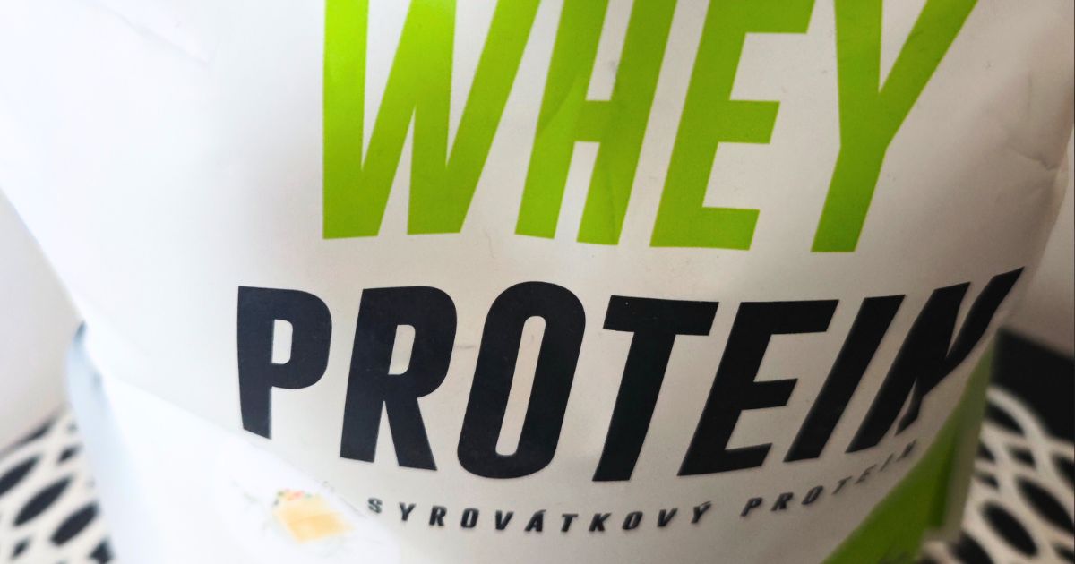 Recenze SmartFuel Whey Protein: Chutná opravdu jako dort? 1 Protein recenze: SmartFuel Whey Protein